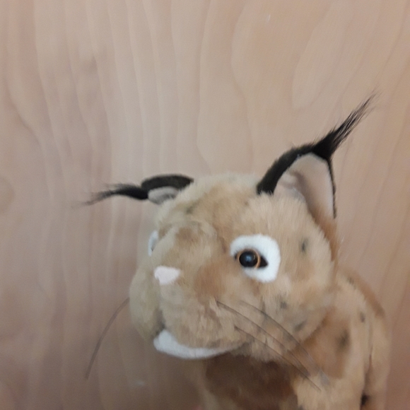 Bobcat Wildcat Realistic Plush Toy - Picture 3 of 8